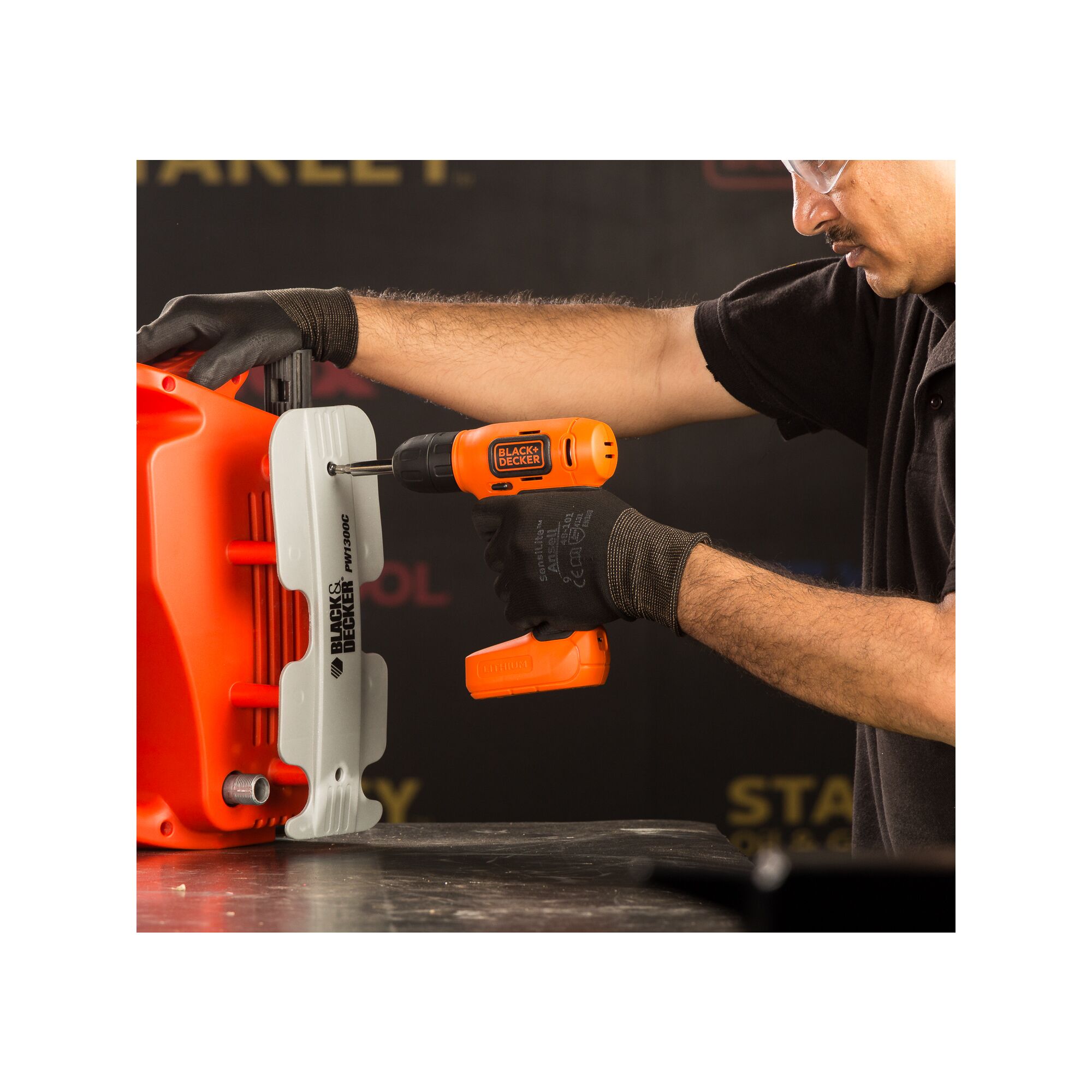 Black and decker online drill 7.2 v